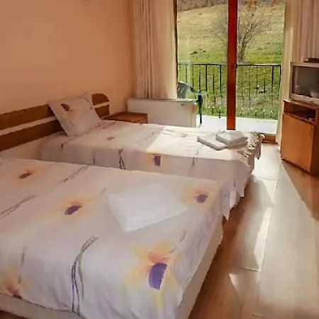 Хотел Велена Отель Velchevo (Veliko Tarnovo)